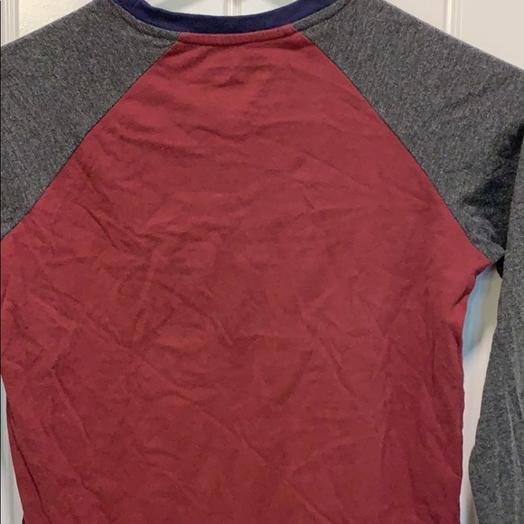 3/$10 Taylor Vintage boys long sleeve size 8 - Picture 3 of 4